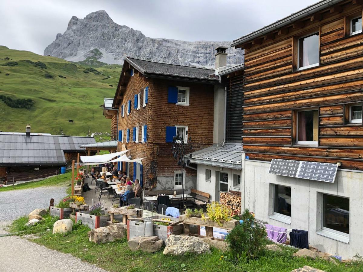 Berghaus Sulzfluh Sankt Antönien Exterior foto